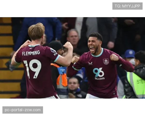 切尔西1-1战平伯恩利再度痛失好局,福法纳染红暴露纪律顽疾 切尔西1-1战平伯恩利再度痛失好局,福法纳染红暴露纪律顽疾