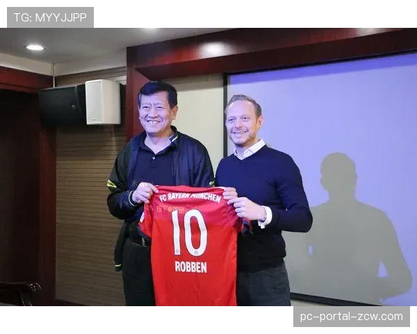 科隆宣布新帅,延续俱乐部注重青训与高强度跑动的传统哲学 科隆宣布新帅,延续俱乐部注重青训与高强度跑动的传统哲学